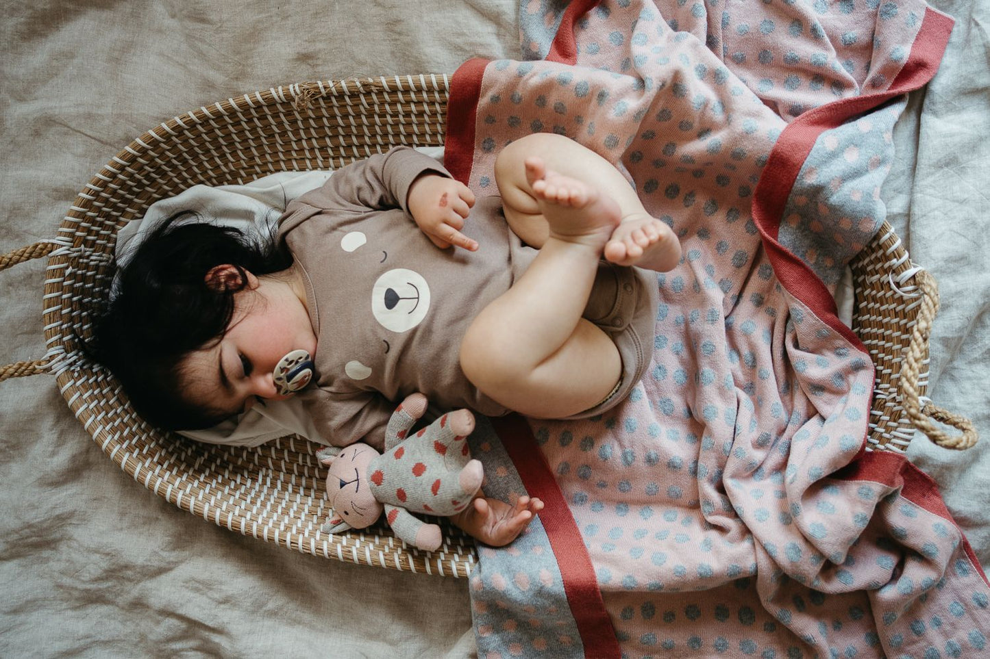 Behind The Trees - DLUX - Stroller Blanket - Sunny - Pink- baby shower gift under $70 - best baby blanket - newborn baby ideas - baby gifts - baby blanket - neutral baby blanket