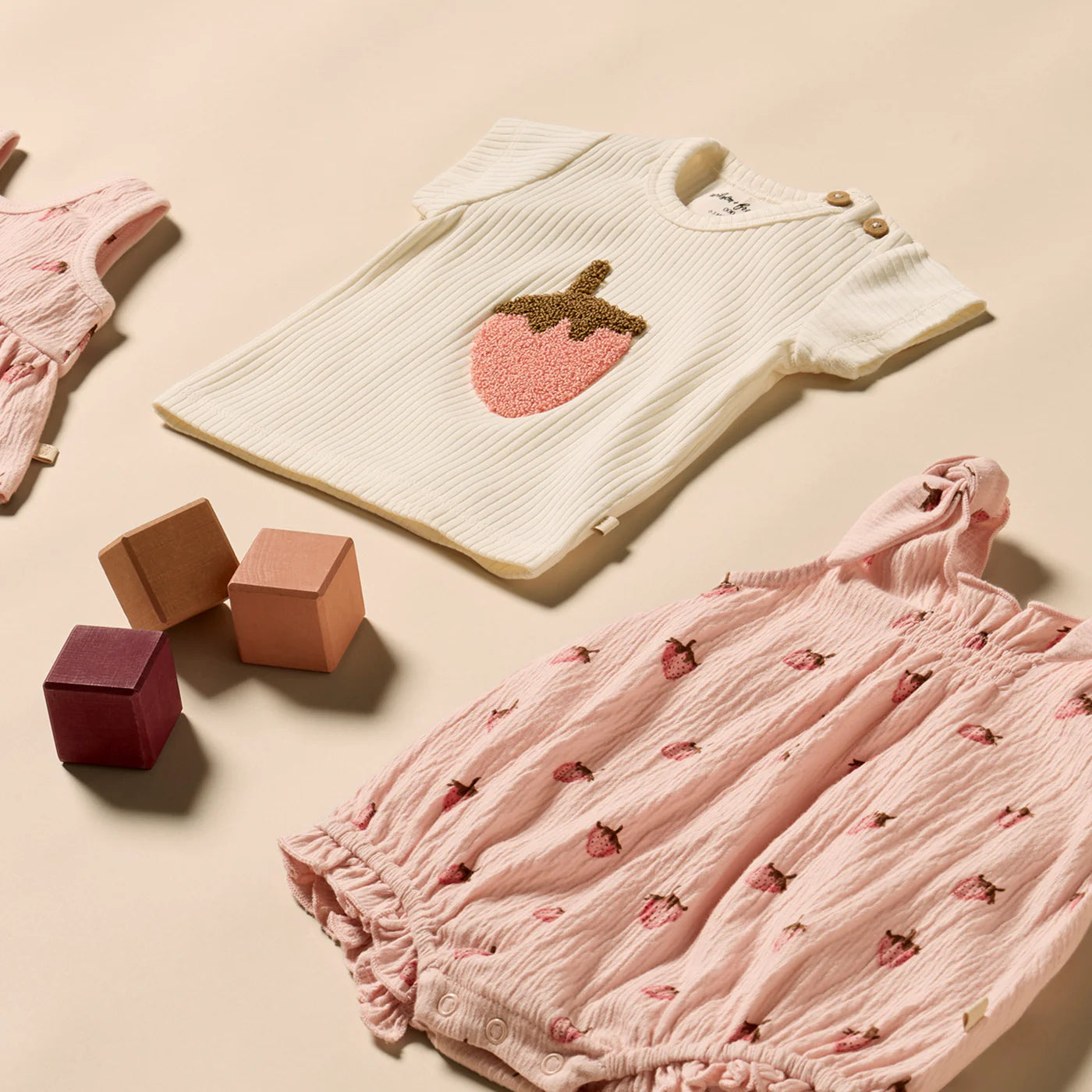 Behind The Trees - Baby t-shirt with strawberry design on a white background - Wilson + Frenchy - Embroidered Organic Tee - Strawberry Kisses