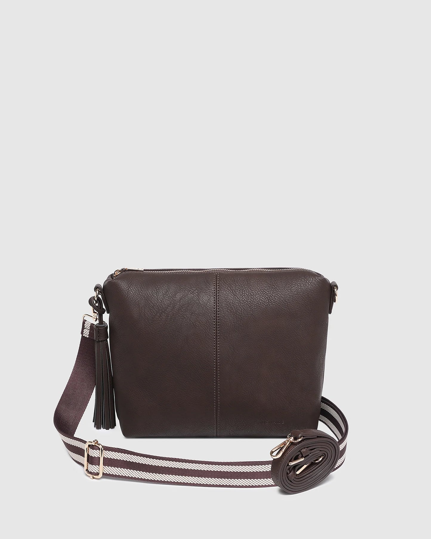Behind The Trees - Brown leather crossbody bag with a strap on a light gray background - Louenhide - Daisy Stripe Crossbody Bag - Chocolate