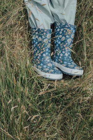 Behind The Trees - Crywolf - Rain Boots - Winter Floral - Kids Gumboots - toddler gumboots - rain boots for kids - best gumboots for kids - non slip gumboots for kids under $65