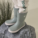 <p><br></p> <p>Behind The Trees - Crywolf - Rain Boots - Moss - Kids Gumboots - toddler gumboots - rain boots for kids - best gumboots for kids - non slip gumboots for kids under $65</p>