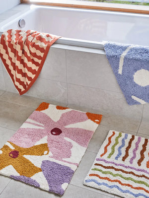 Behind The Trees - Mosey Me - Bath Towel - Totem - soft bath towel - best towels - k.k gift under $80 - best towels - colourful towels