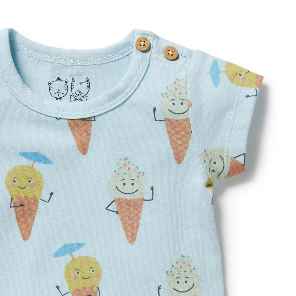 Behind The Trees - Children's t-shirt with ice cream cone pattern on a light blue background - Wilson + Frenchy - Organic Tee - Frosty Friends