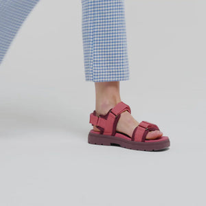 Behind The Tree - Merry People - Lochie Sandal - Clay - Merry Peoples new sandal - waterproof shoes - waterproof sandal - best sandals for beach - comfiest sandals&nbsp;