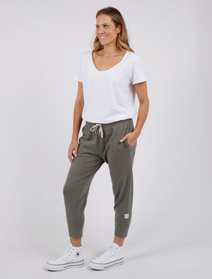
                
                    Load image into Gallery viewer, Behind The Trees - Elm - Elm - Brunch Pant - Khaki - Best Selling Brunch Pant - 3/4 length trackpant - lightweight trackpant - 100% cotton trackpant
                
            