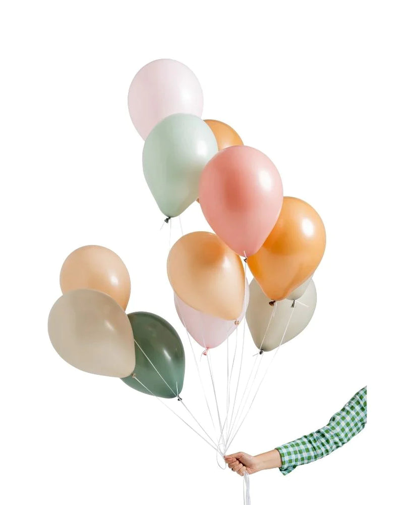 Poppies For Grace - Balloon Set Flat - Sage