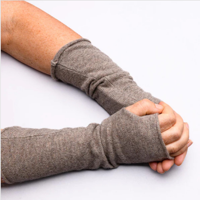 Love Kate- Hand on HEART 100% Pure Cashmere Fingerless Glove- Pressed Metal Grey
