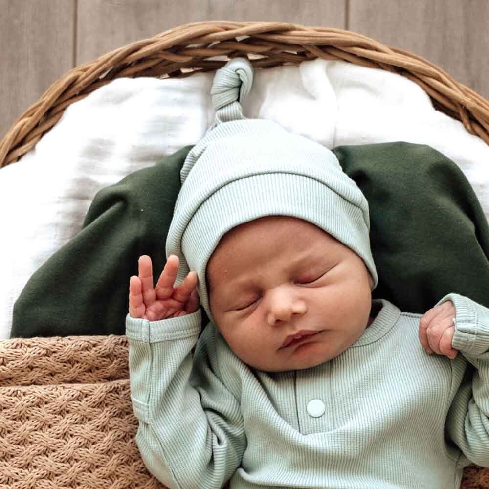 
                
                    Load image into Gallery viewer, The Little Tree Store - Snuggle Hunny - Ribbed Organic Knotted Beanie - Sage - newborn baby beanie - newborn present - cheap newborn hat
                
            